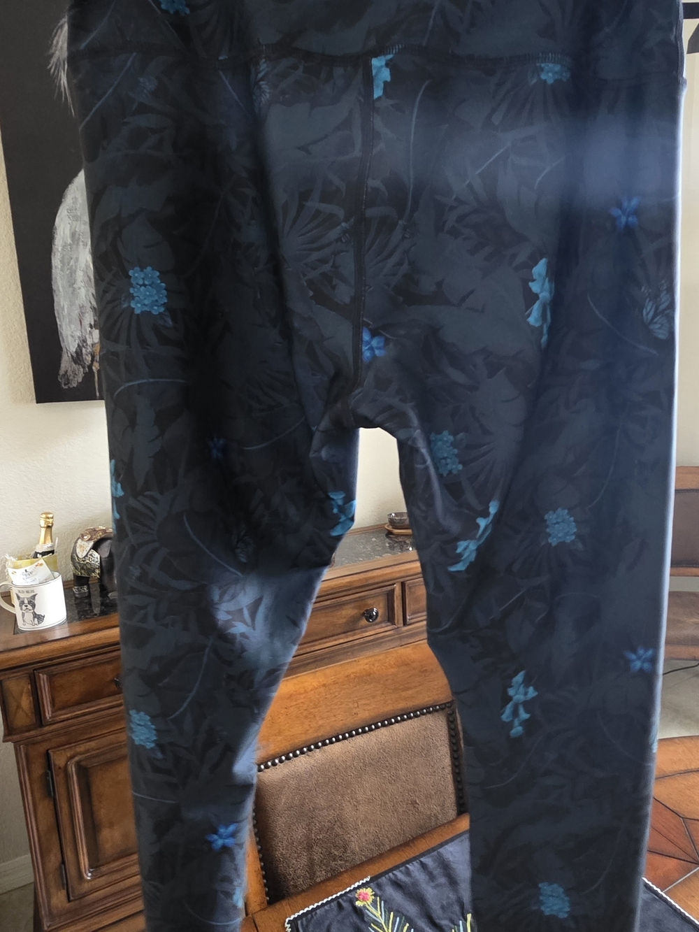 Greyson Black Leggings with Teal Floral Jacquard - Picture 3 of 4